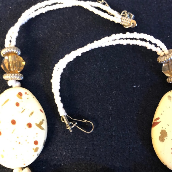 Handmade Woman Necklace - Picture 4 of 5